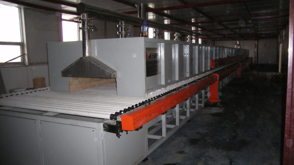 特種陶瓷電熱輥道窯，規(guī)格：1.2米×32米電加熱